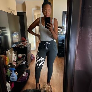 Victoria’s Secret Pink joggers. Size xs green